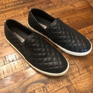 Steve Madden Women's Ecentrcq Sneaker, size 11M